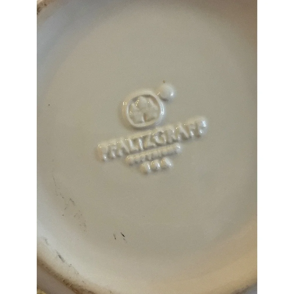 Pfaltzgraff‎ White Stoneware 9.5 Inch 12-Sided Paneled Serving Bowl USA Made
